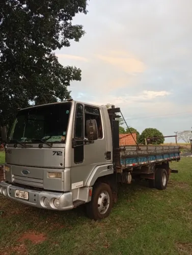 Cargo 712