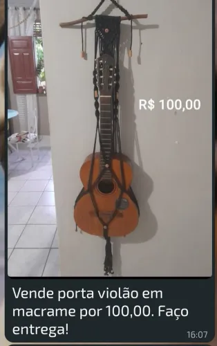 Suporte para violão em macramé 