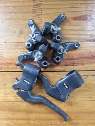 Manetes e Cantilevers Shimano 200GS