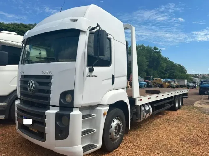 VW 25320 6x2 ano 2009 C/Prancha Hidraulica 11 metros