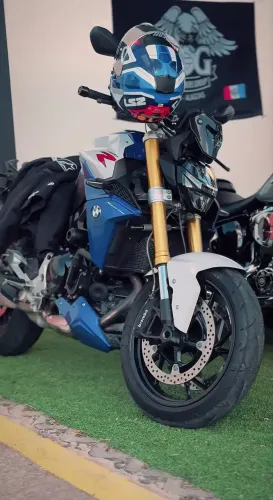 BMW F900 R Sport Plus IMPECÁVEL