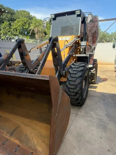 pa carregadeira case w20f