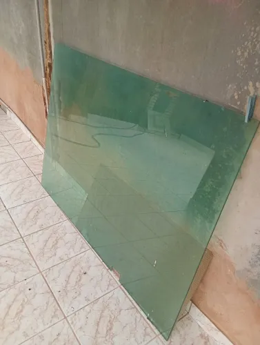 Vidro grande temperado tamanho 105x147