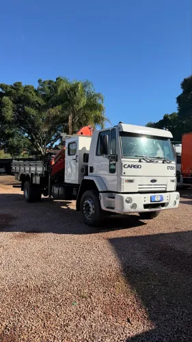 Ford Cargo 1722 Ano 2010 Munck PKK 12.500 Com Cabine Auxiliar