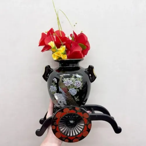 Vaso de Porcelana Fina com Suporte Importados | Brechó | Bazar | Desapego