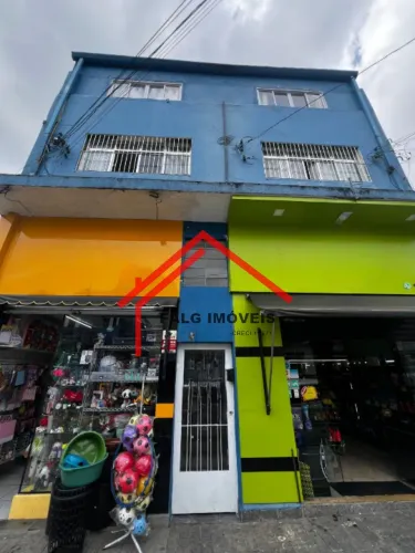 Apartamento Sobre Loja para Locação - Ótima Oportunidade no Km 18, Osasco-SP!