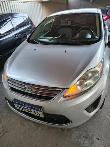 Ford Fiesta Sedan SE 1.6 16V Flex 4P 2011