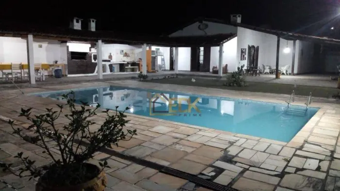 Chácara com 3 dormitórios à venda, 617 m² por R$ 1.100.000 - Jardim Itapema - Guararema/SP