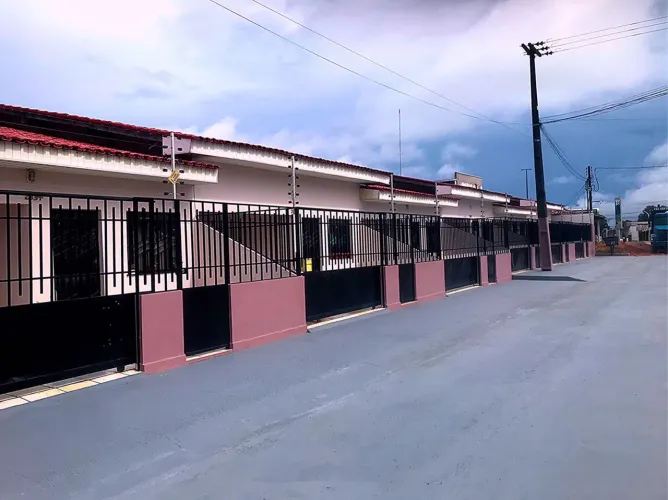 Aluga-se CASA NO CONDOMINIO AMAJARI 