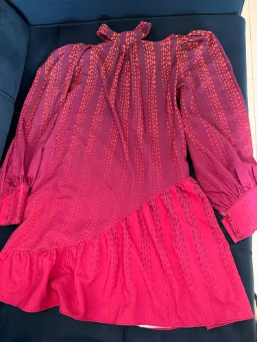 Vestido Zinco novo