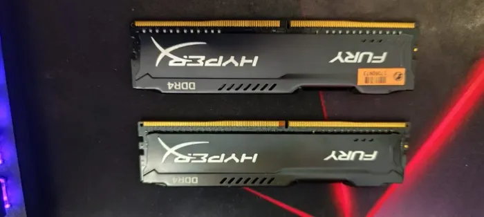 2 Memória Ram HyperX 8Gb 266MHz