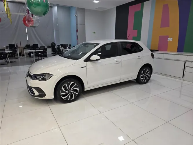 Volkswagen Polo Highline 170 TSI 1.0 Flex 12V Aut. 2025