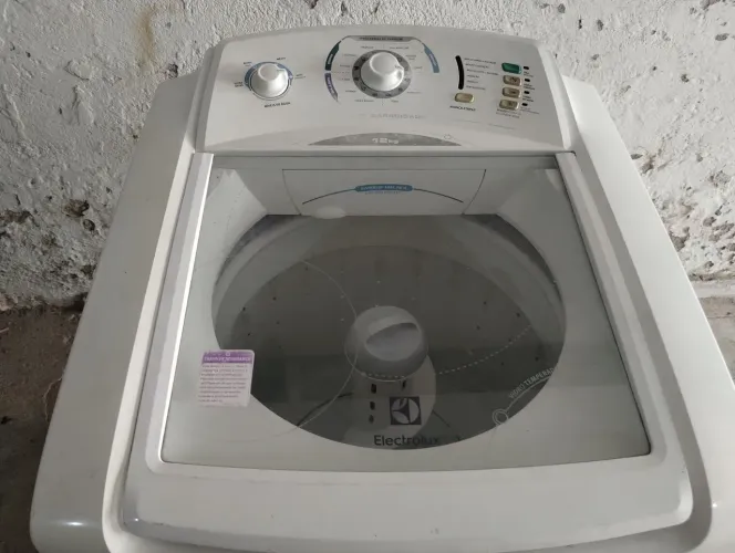 Máquina Electrolux 12 kilos