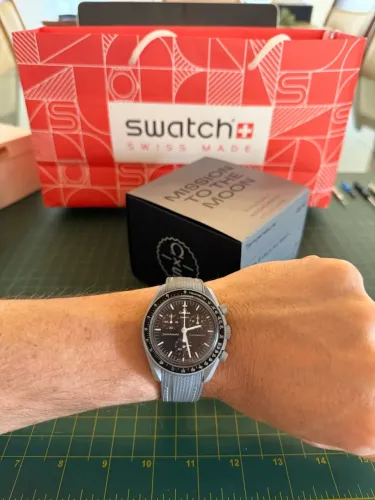 Rógio Omega Swatch Moonswatch