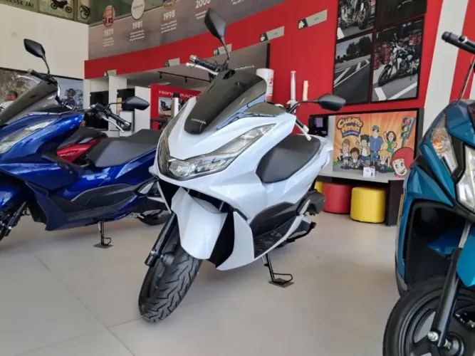 HONDA PCX CBS 0KM.
