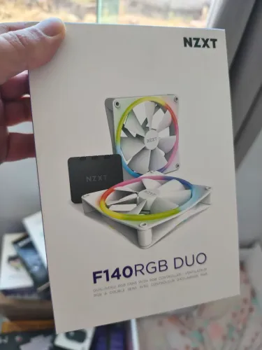 5 kit fans nzxt f140duo RGb 140m com controladora total 10 fans 5 controladora lacrados