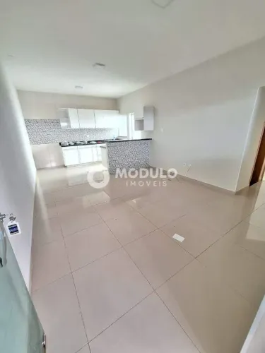 Casa residencial disponível para locação no bairro Portal do Vale.