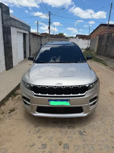 Jeep Commander Overland T270 1.3 TB Flex AUT 2022