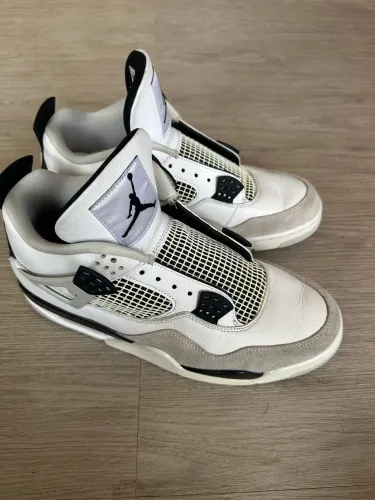 Jordan 4 military black size 43 BR