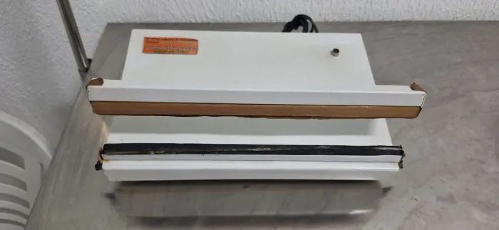 Seladora para embalens plástica m30 bivolt 