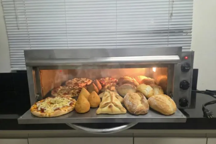 Forno Salgados, Pizzas E Paes - 220v, Inox Perfeito Estado (Usado)