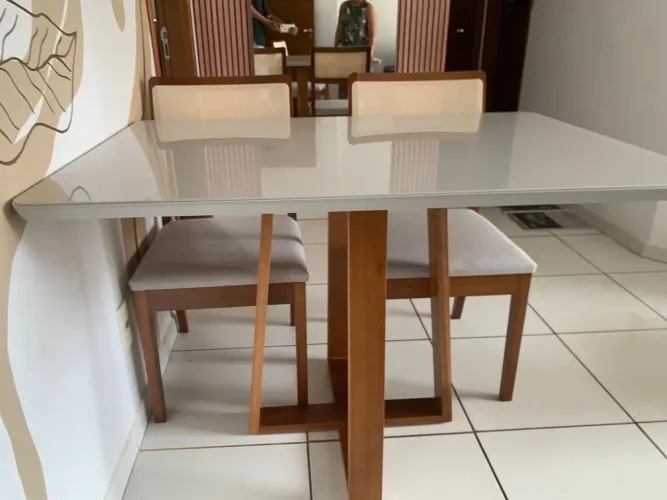 Mesa de jantar nova completa pronta entrega 