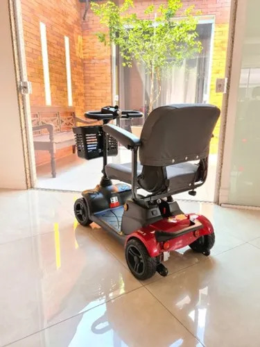 Scooters motorizadas vendas e locações 