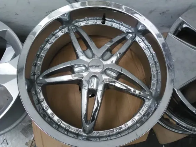 Rodas aro 20 driv 5x120 5x115 20x8,5 et45 cromada