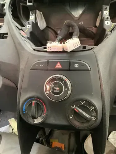 Controles de Ar Central Originais HB20 Sandero Prisma Onix Etios Yaris Gol
