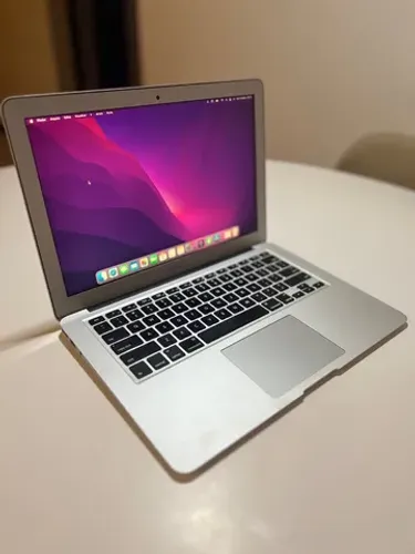 Macbook Air 13 2017 8gb 128gb HD