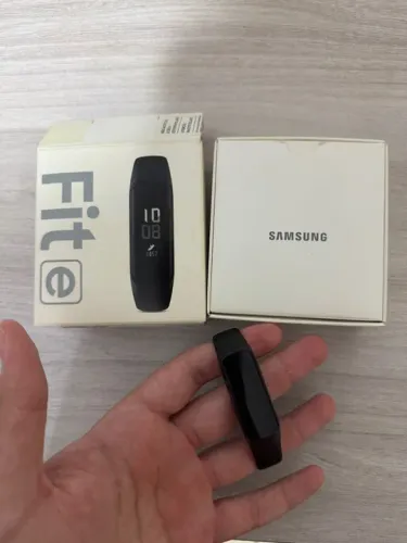 Relógio Samsung Galaxy Fit e
