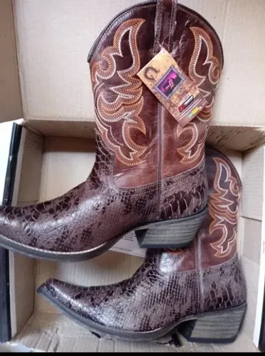 Bota west country nova