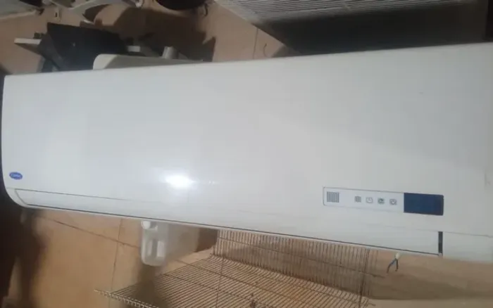AR CONDICIONADO CARRIER 18.000 BTU CONVENCIONAL 