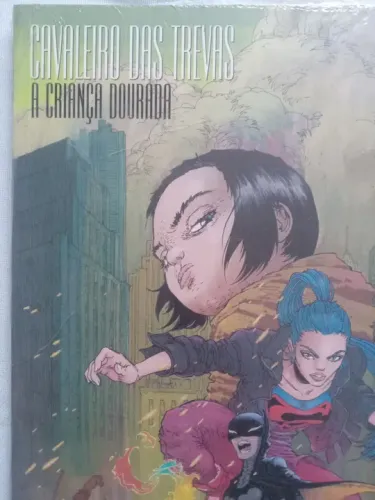 HQ do Batman cavaleiro das trevas a criança dourada lacrada de Frank Miller