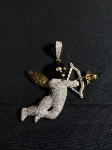 Pingente Cupido Cravejado a++