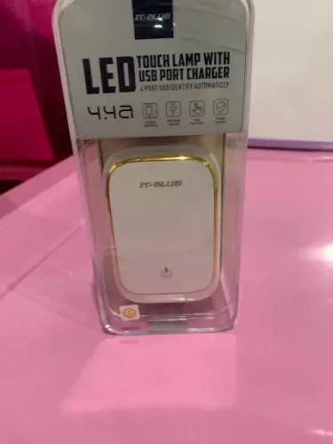 Carregador turbo de parede com led lacrado