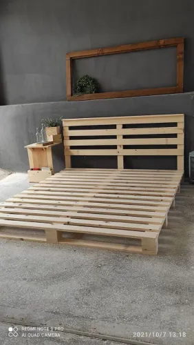 Cama de casal madeira palete pinus