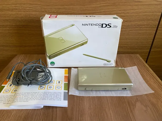 Nintendo DS Lite Royal Gold - Raro