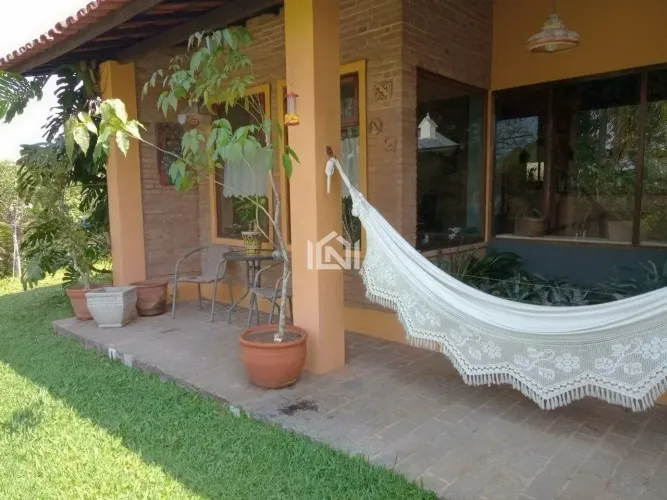Casa à venda no condomínio Nova Higienopolis