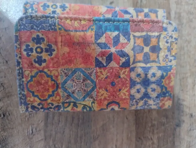 Bolsa mais carteira de cortiça