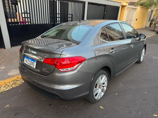 Citroen C4 Lounge Tendance 2.0 Flex 4P Aut. 2014