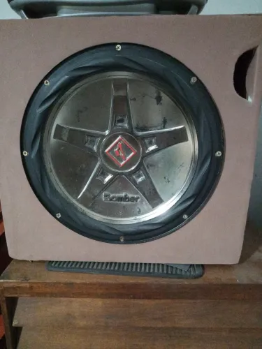 Caixa Subwoofer Bomber 12'