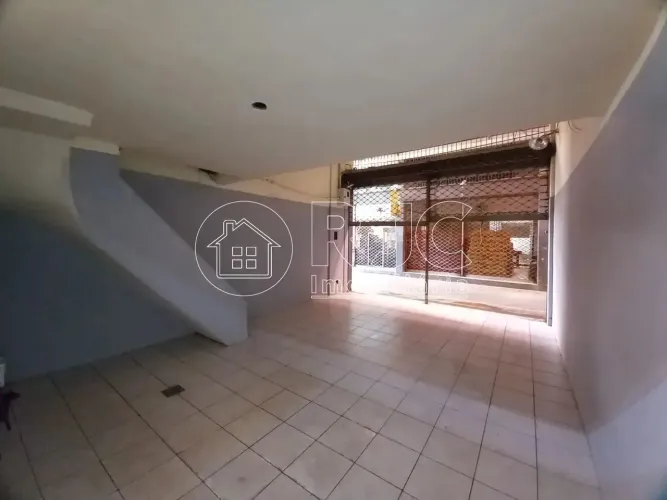Imóvel para venda possui 90 metros quadrados com 1 quarto em Benfica - Rio de Janeiro - RJ
