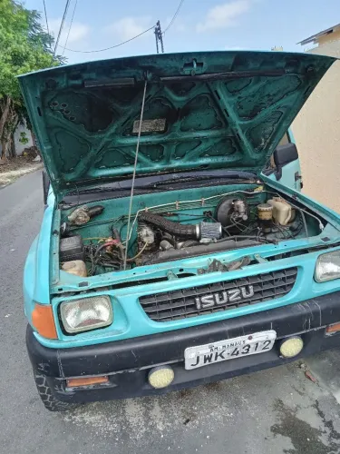 Isuzu Amigo 2.3 4x2/4x4 1992