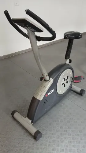 Bicicleta ergometrica profissional kikos ( entrego )