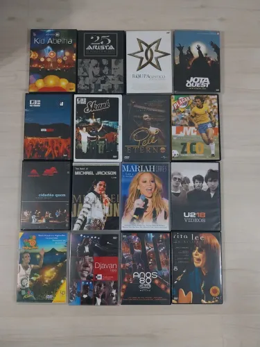 Coleção de DVDs de Música Variada