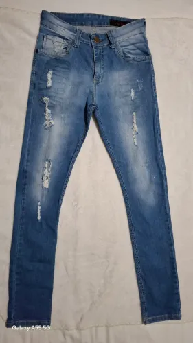 Calça masculina tamanho 40