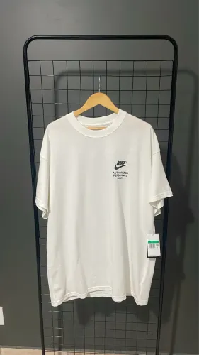 Camiseta Nike Authorized