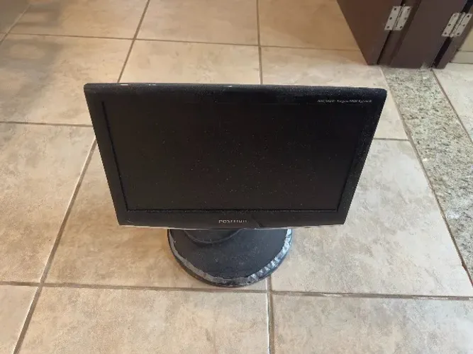 Monitor de mesa 16 polegadas