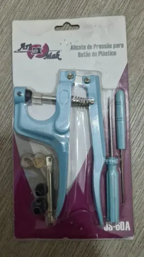 Alicate de Pressão para botão de plástico